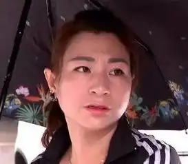  万象国际开发商跑路了,村民围堵小区,业主们一脸懵圈...