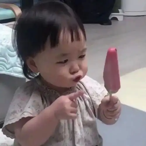  表情包怎么我一出来就冷场好尴尬呀