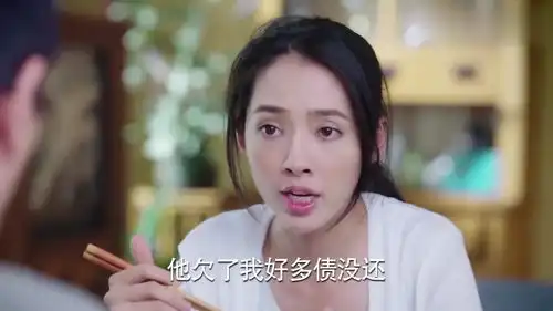 一把抱住表情包小娇妻