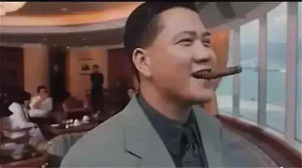  大背头代表香港电影的辉煌,能和周润发一较高下的只有两位
