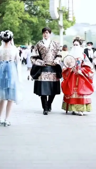  所有人皆可以以礼相待,这就是汉服同袍的气度