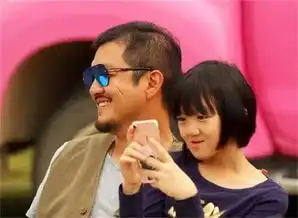  李亚鹏和她的感情多好,要把女儿李嫣嫁给她的儿子