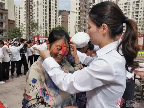 当场击毙表情包迁户口
