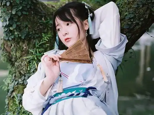  冯提莫我有汉服装,徐娇我也有汉服装,网友差距真大