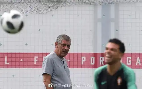  快乐足球快乐世界杯i老铁表情包请查收
