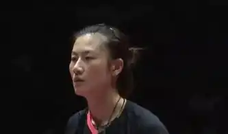  邓亚萍怒批丁宁完全不按自己的节奏打,跟着伊藤美诚瞎跑