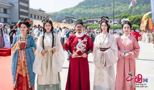  汉舞华裳穿越千年汉服嘉年华演绎国潮风2024中华民族服饰展演暨阆中汉服纪开幕