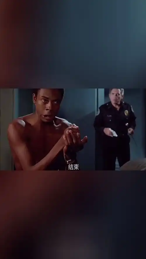  警察学院男子自带一张什么声音都能发出的嘴,成功当上了警察喜剧