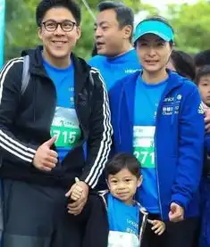  郭晶晶对儿子严格要求让邓亚萍起敬网友25个世界冠军白来的