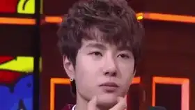 王一博放飞自我的表情包小王子,太可爱了