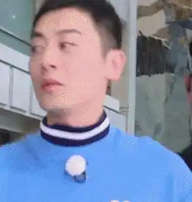  李晨和杨颖抱在一起时,谁注意过朱亚文的表情承包你一年笑点