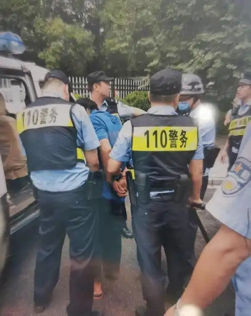  广西柳州城中区文昌路66号发生恶性刑事案件嫌疑人已被当场制服