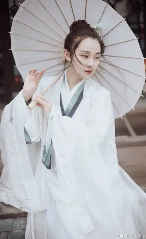  男闺蜜发想你了我替妻子回复老公出差转头把岳父母全叫来