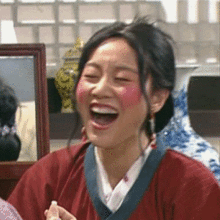  2019年秋冬穿搭,这件保暖打底衫显然赢了