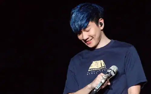  表情林俊杰当你吓坏化妆师林三岁皮一下很开心表情