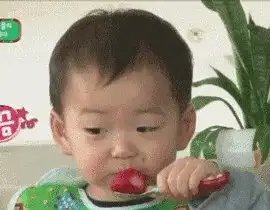  4岁的宋民国,已经承包了我们的表情包