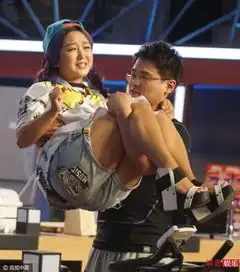 发出猛男的声音表情包高
