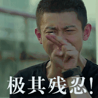  死也要拉个年轻的垫背民警救跳河老人反被勒脖...网友看了想打人