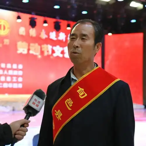  旬邑举办五一国际劳动节庆祝活动